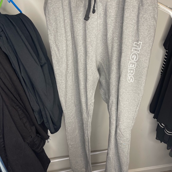 Sweat pants new - Picture 4 of 5